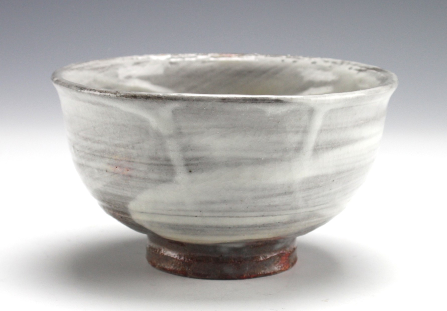 刷毛目茶碗「彩雲」