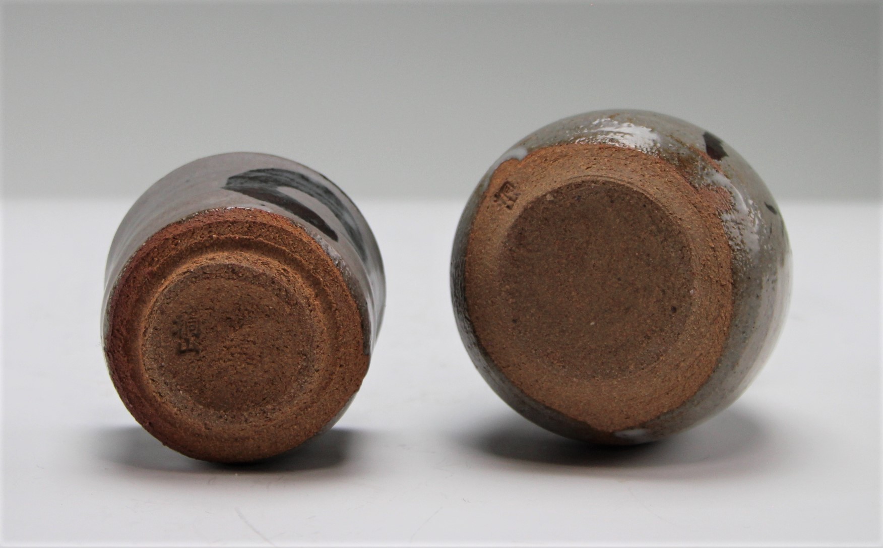 和田桐山 唐津 徳利 盃 wada, touzan karatsu sake bottle and cup 