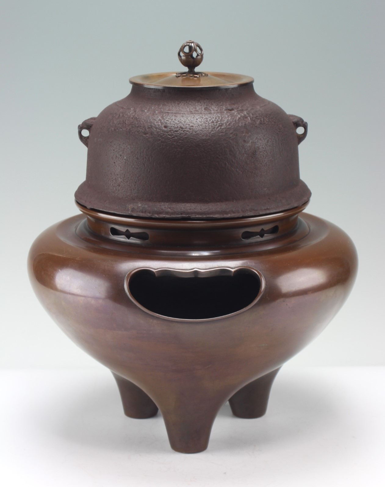 唐銅切合朝鮮風炉 真形釜添
